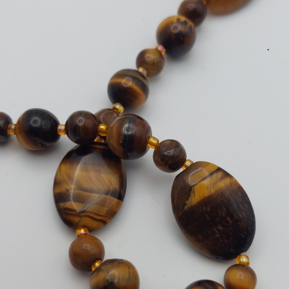 Meet your Posher, Lisa - Picture 2 of 8